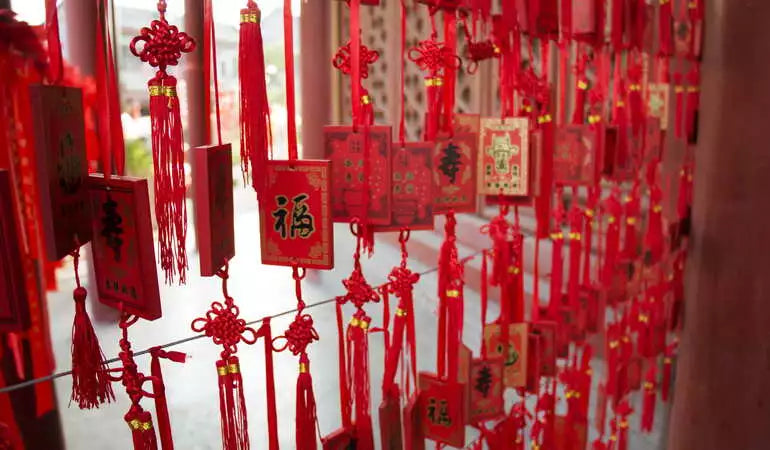 4 Dekorasi Imlek di Kantor yang Menarik dan Penuh Makna – PT. Tumbuh